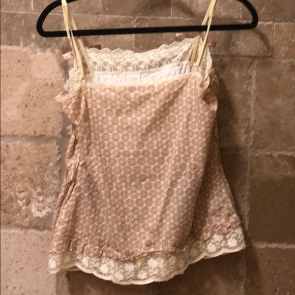 Top - Picture 2 of 3